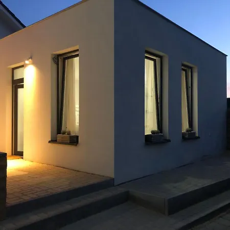 R E L L A X Studia Chvalovice Hate Na Greenway Praha-wien Apartament