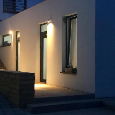 R E L L A X Studia Chvalovice Hate Na Greenway Praha-wien Apartament Chvalovice (South Moravian)