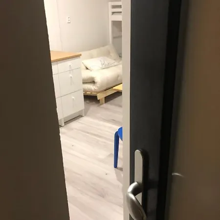 R E L L A X Studia Chvalovice Hate Na Greenway Praha-wien Apartment
