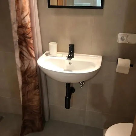 R E L L A X Studia Chvalovice Hate Na Greenway Praha-wien Apartament