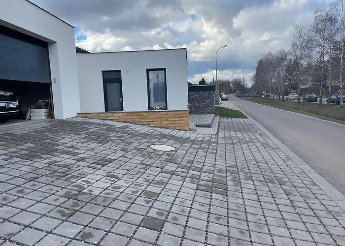 R E L L A X Studia Hate Na Greenway Praha-wien Apartamento